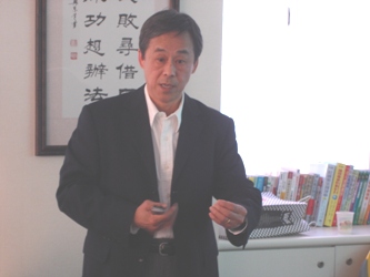 【週三論壇】研發新型抗生素，對抗難辨梭狀芽孢桿菌(C. difficile)