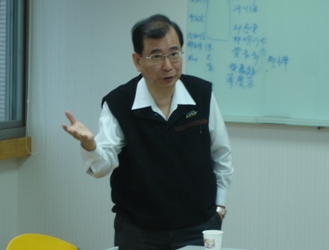 【週三論壇】從經濟觀點看「高齡少子化」的影響與對策