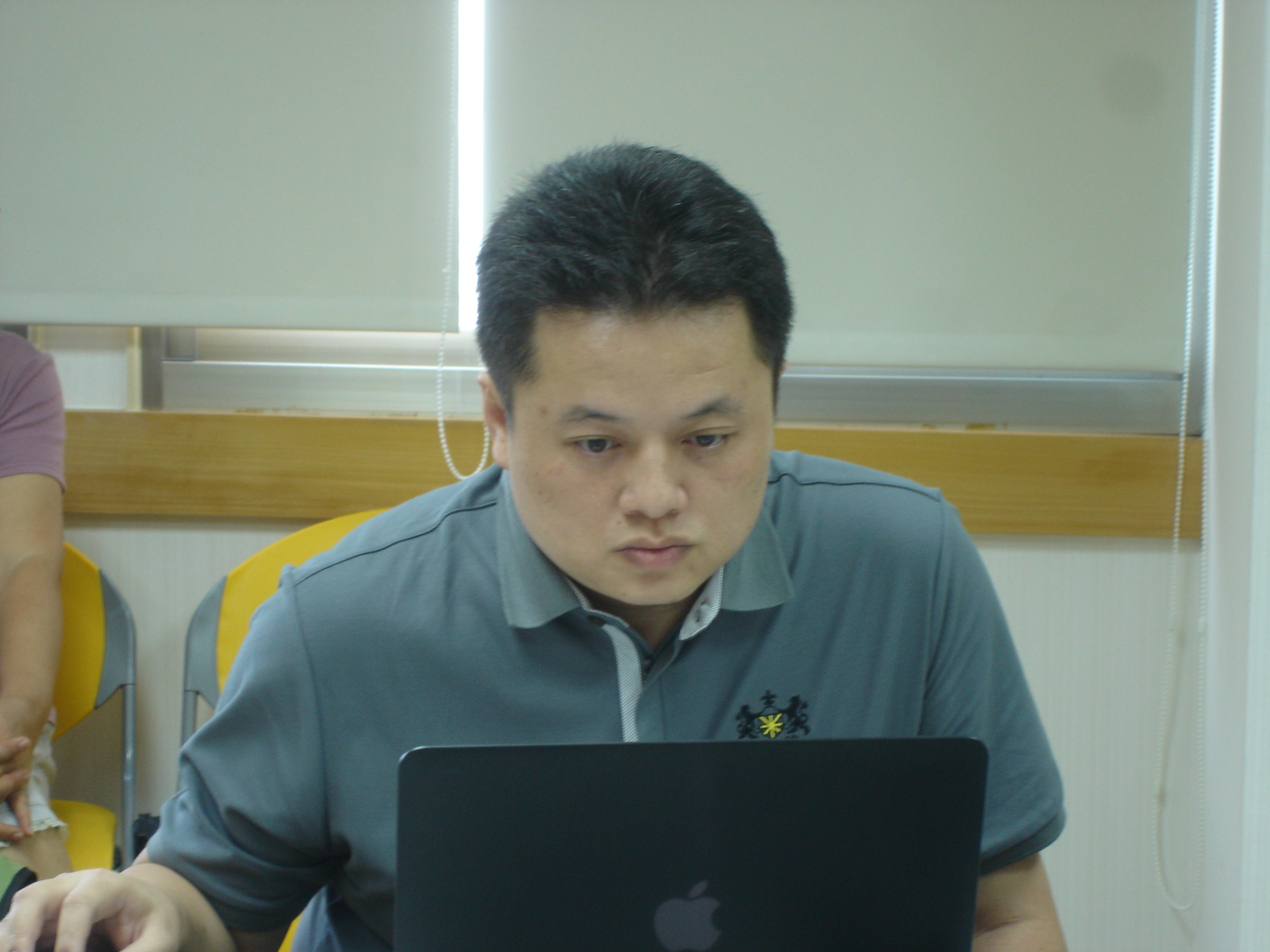 【週三論壇】智慧型手機及網頁遊戲APP開發創業計畫